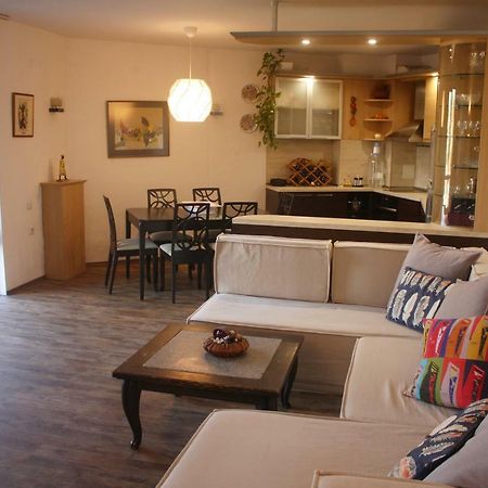 Central Square Apartment Plowdiw Exterior foto